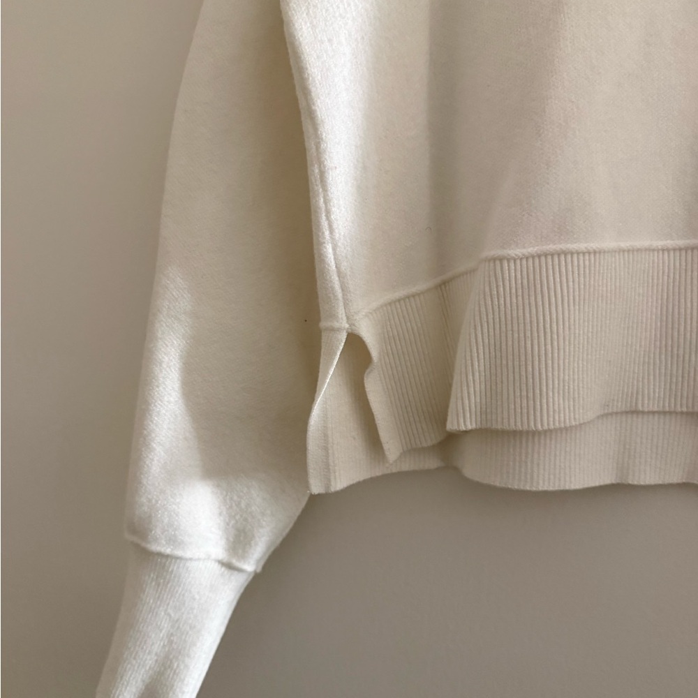 Sincerely Jules Cream/white cropped sweater - Picture 4 of 5